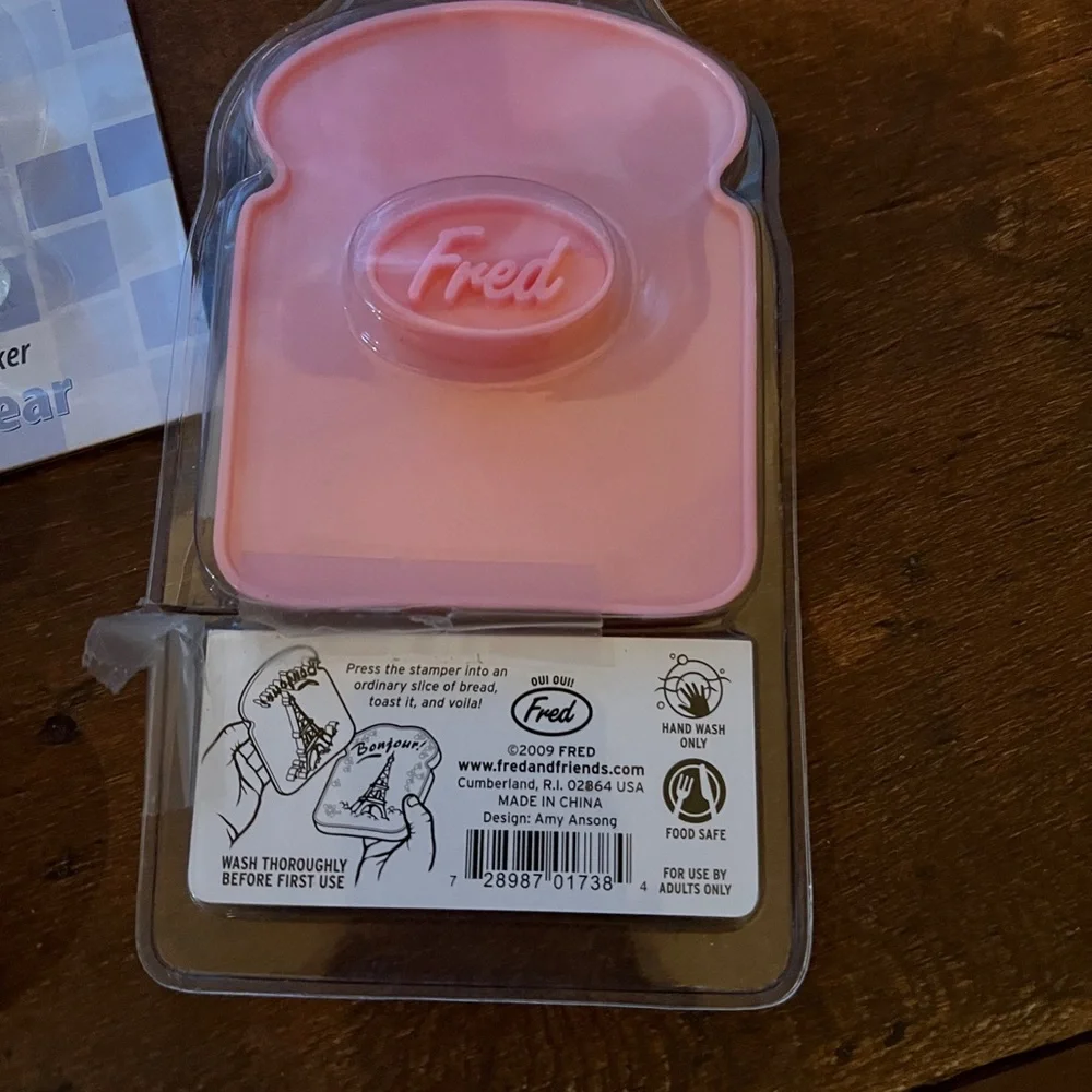 Cast Iron Black Bear Pancake Pan and Pink French Toast Stamp Breakfast Lot